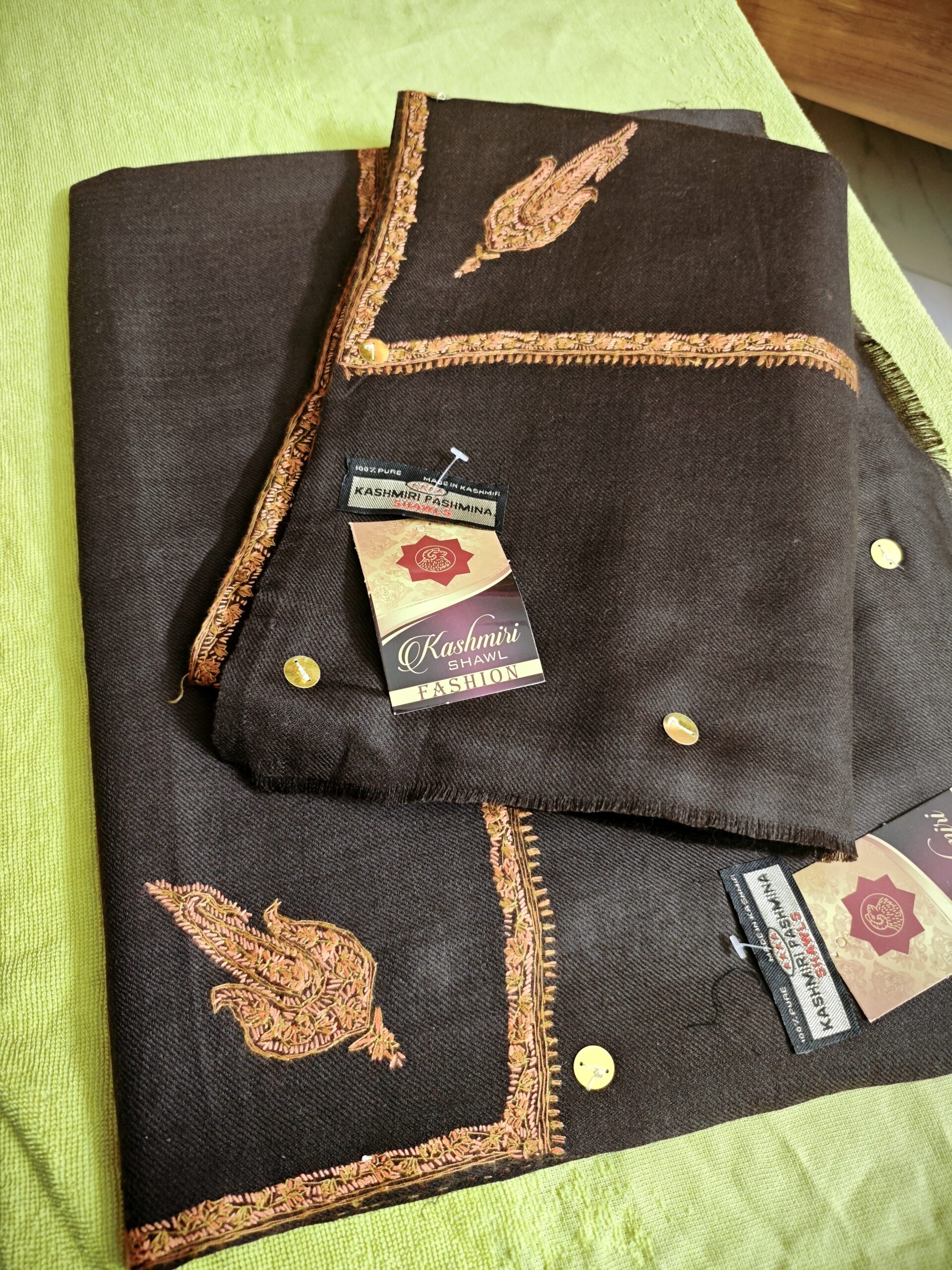 Kashmiri Pashmina Shawl Coffee - HP242-C-Model-8 - Image 3