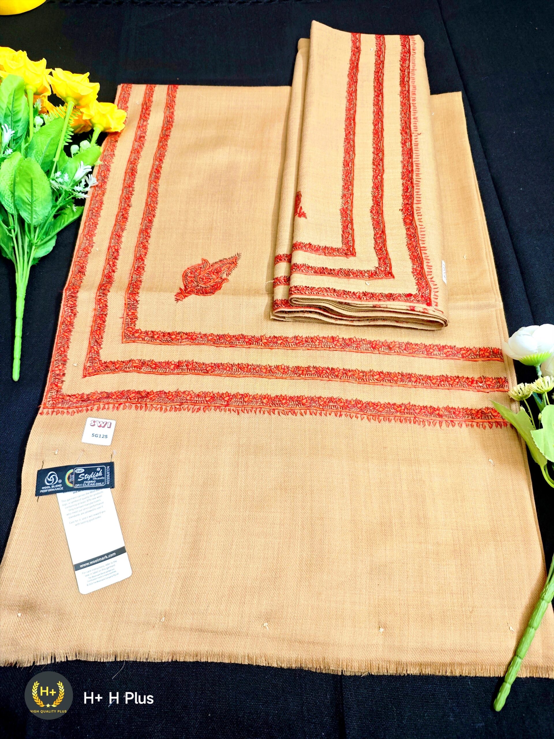 The Royal Heritage Triple Border Edition – Original Kashmiri Premium Pashmina Shawl - HP248-DB-Model-2 - Image 5