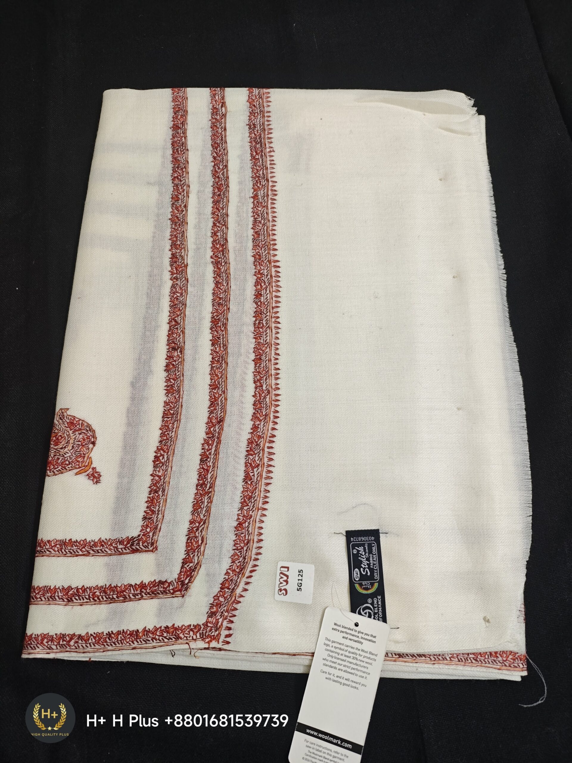 The Royal Heritage Triple Border Edition – Original Kashmiri Premium Pashmina Shawl - HP248-White-Model-4 - Image 5