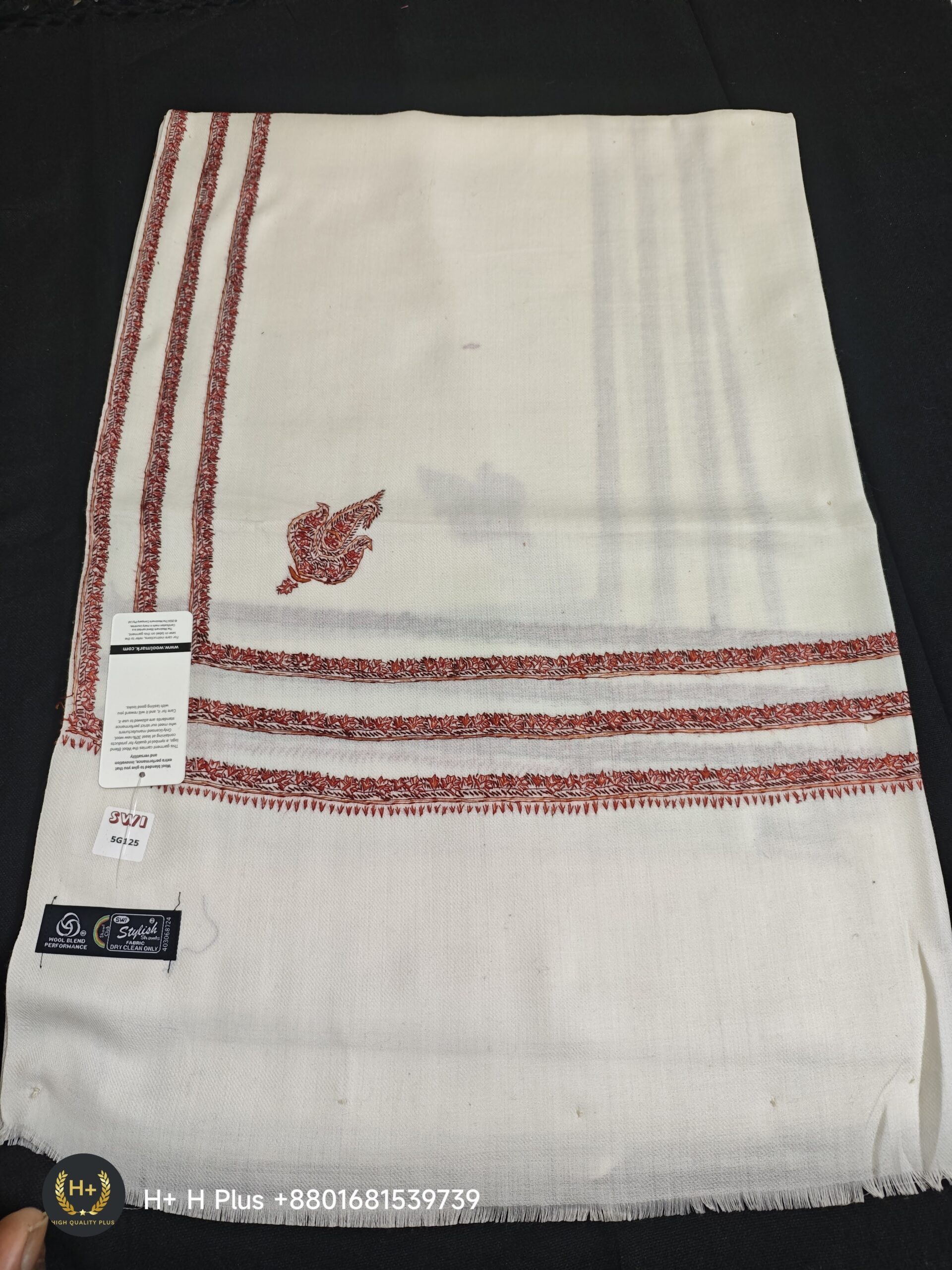 The Royal Heritage Triple Border Edition – Original Kashmiri Premium Pashmina Shawl - HP248-White-Model-4 - Image 4